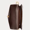 Geantă de mână Ralph Lauren Polo ID, ciocolată, cu lanț cu plic în relief Geantă de mână Ralph Lauren Polo ID, ciocolată, cu lanț cu plic în relief