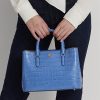 Genți ghiozdan Marcy medii din piele în relief Ralph Lauren albastre New England