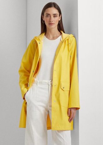 Jachete galbene pentru femei Ralph Lauren, impermeabile, cu glugă Jachete galbene pentru femei Ralph Lauren, impermeabile, cu glugă