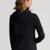 Jachete negre pentru femei Ralph Lauren Hybrid cu glugă ambalabilă