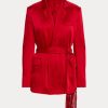 Jachete roșii din satin cu curea Ralph Lauren Quinton pentru femei Jachete roșii din satin cu curea Ralph Lauren Quinton pentru femei