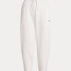 Pantaloni de sport Ralph Lauren, albi, din fleece din bumbac, morcovi Pantaloni de sport Ralph Lauren, albi, din fleece din bumbac, morcovi