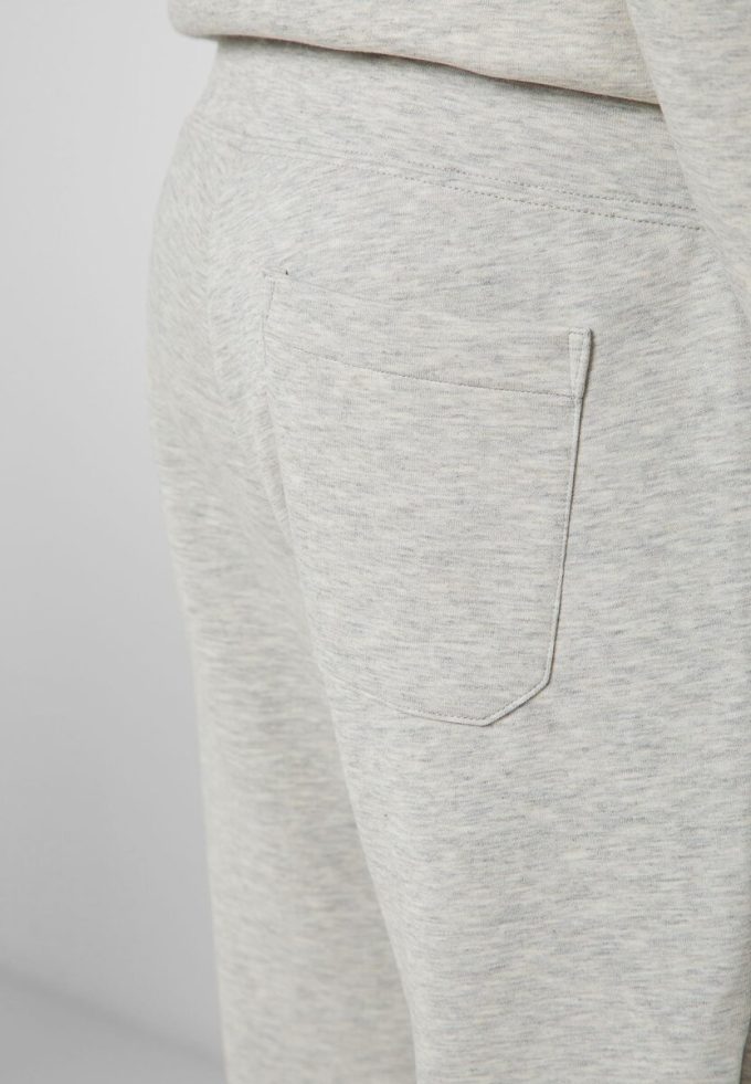 Pantaloni de trening Ralph Lauren Essential cu manșete gri pentru bărbați Pantaloni de trening Ralph Lauren Essential cu manșete gri pentru bărbați