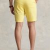 Pantaloni scurți din twill elastic pentru bărbați, de culoare galbenă, Ralph Lauren Pantaloni scurți din twill elastic pentru bărbați, de culoare galbenă, Ralph Lauren
