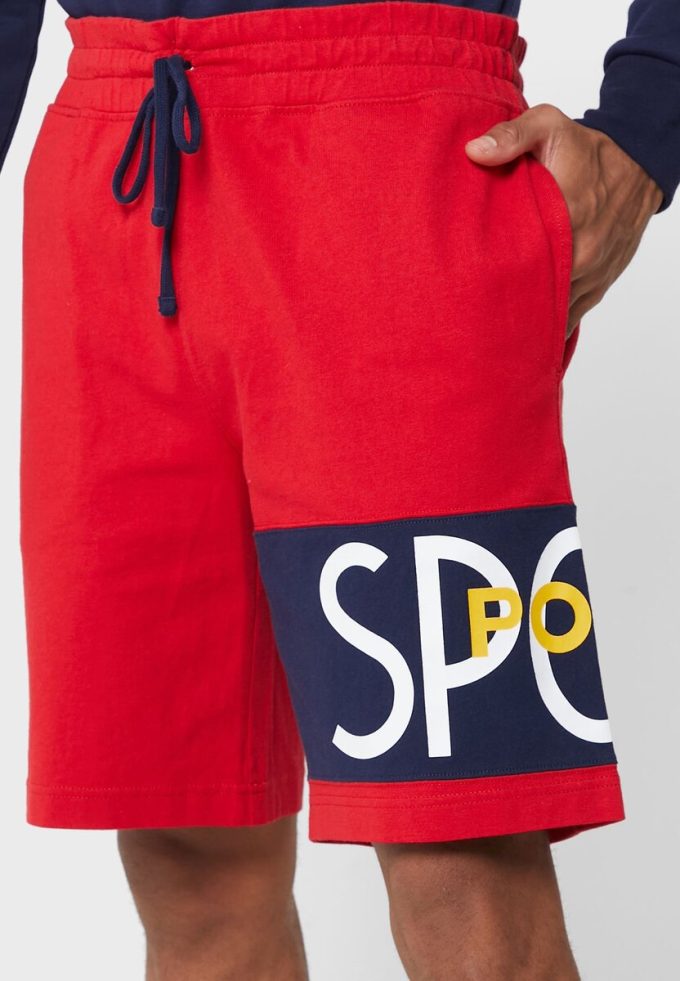 Pantaloni scurți roșii cu logo Ralph Lauren pentru bărbați Pantaloni scurți roșii cu logo Ralph Lauren pentru bărbați