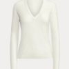 Pulovere cu mânecă lungă și decolteu în V din lână Ralph Lauren pentru femei crem Pulovere cu mânecă lungă și decolteu în V din lână Ralph Lauren pentru femei crem