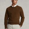 Pulovere maro pentru bărbați, Ralph Lauren, din lână, cu plasture din piele intoarsa, cu gât crew Pulovere maro pentru bărbați, Ralph Lauren, din lână, cu plasture din piele intoarsa, cu gât crew