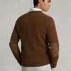 Pulovere maro pentru bărbați, Ralph Lauren, din lână, cu plasture din piele intoarsa, cu gât crew Pulovere maro pentru bărbați, Ralph Lauren, din lână, cu plasture din piele intoarsa, cu gât crew