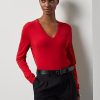 Pulovere roșii din lână Ralph Lauren, cu decolteu în V, cu mâneci lungi Pulovere roșii din lână Ralph Lauren, cu decolteu în V, cu mâneci lungi