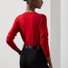 Pulovere roșii din lână Ralph Lauren, cu decolteu în V, cu mâneci lungi Pulovere roșii din lână Ralph Lauren, cu decolteu în V, cu mâneci lungi