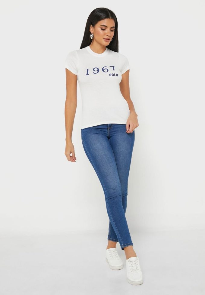 Tricouri albe Ralph Lauren cu decolteu rotund pentru femei Tricouri albe Ralph Lauren cu decolteu rotund pentru femei